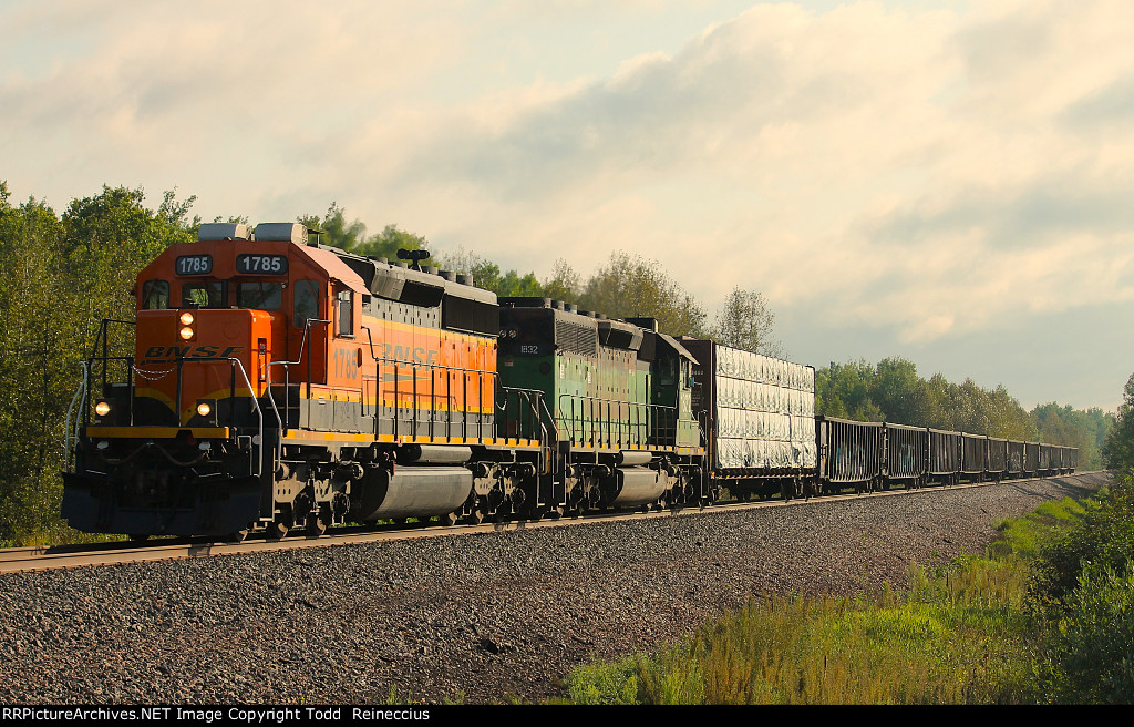 BNSF 1785